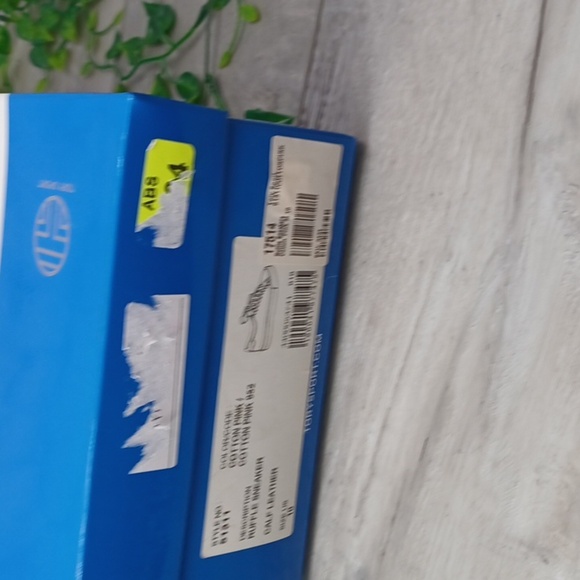 Tory Burch Sport Ruffle Sneaker Cotton Pink NIB - Picture 8 of 11